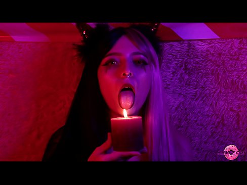 ❤️ Ástríðufullt blowjob frá Sexy Succubus með munnfyllingu ☑ Kynlíf hjá okkur ﹏