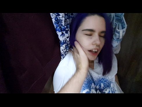 ❤️ Fann systur mína í skápnum og hjálpaði henni að koma ☑ Kynlíf hjá okkur ﹏